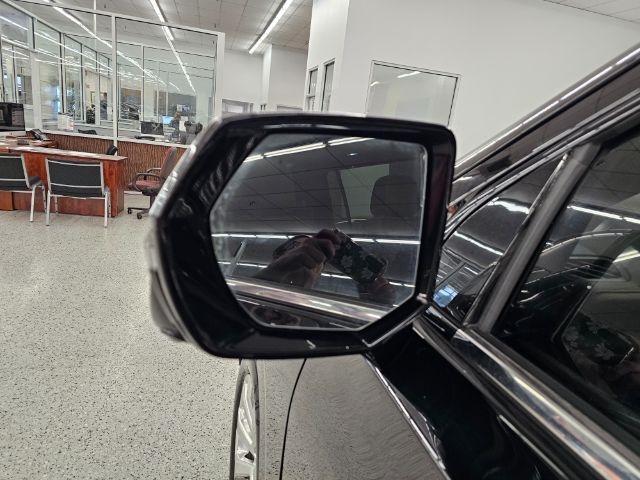 Chevrolet Suburban 4WD 4dr Premier 2021