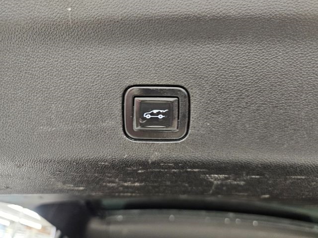 Chevrolet Suburban 4WD 4dr Premier 2021