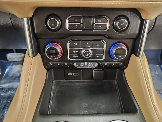 Chevrolet Suburban 4WD 4dr Premier 2021