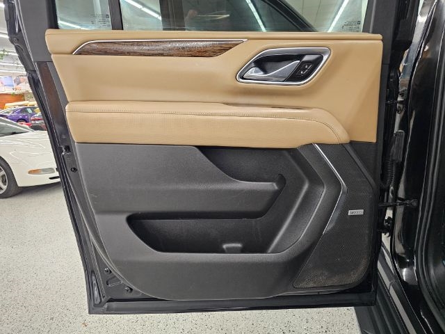 Chevrolet Suburban 4WD 4dr Premier 2021