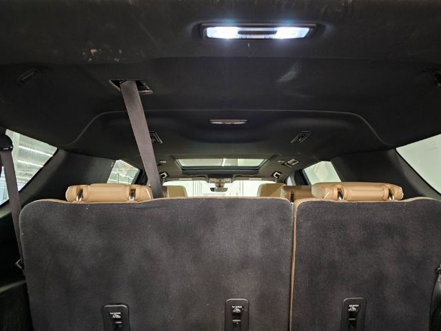 Chevrolet Suburban 4WD 4dr Premier 2021