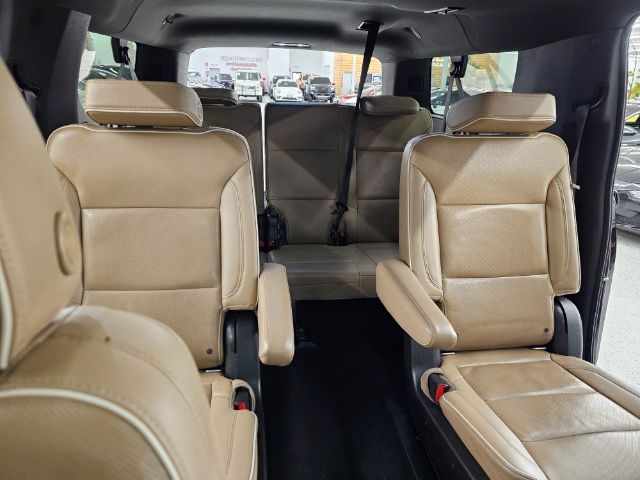 Chevrolet Suburban 4WD 4dr Premier 2021