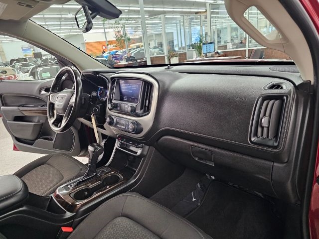 GMC Canyon 4WD Ext Cab 128" SLE 2020