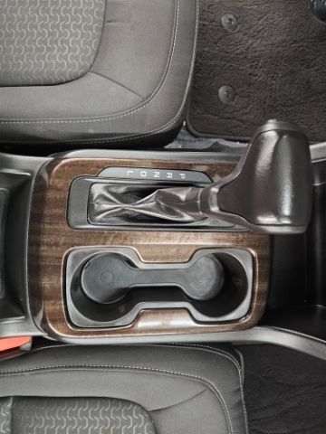 GMC Canyon 4WD Ext Cab 128" SLE 2020