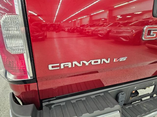 GMC Canyon 4WD Ext Cab 128" SLE 2020