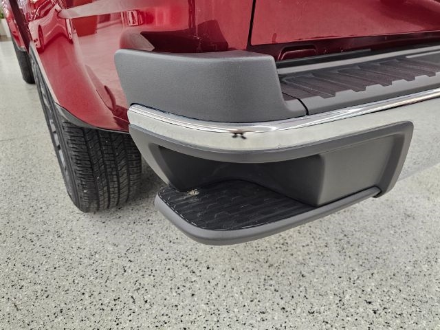 GMC Canyon 4WD Ext Cab 128" SLE 2020