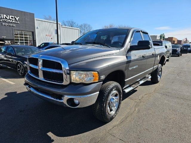 Dodge Ram 2500 4dr Quad Cab 140.5" WB 4WD SLT 2004