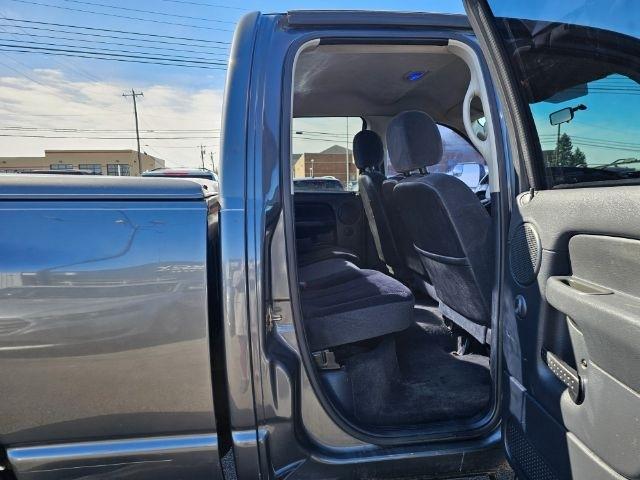 Dodge Ram 2500 4dr Quad Cab 140.5" WB 4WD SLT 2004