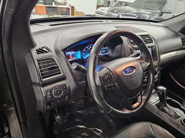 Ford Explorer XLT FWD 2018