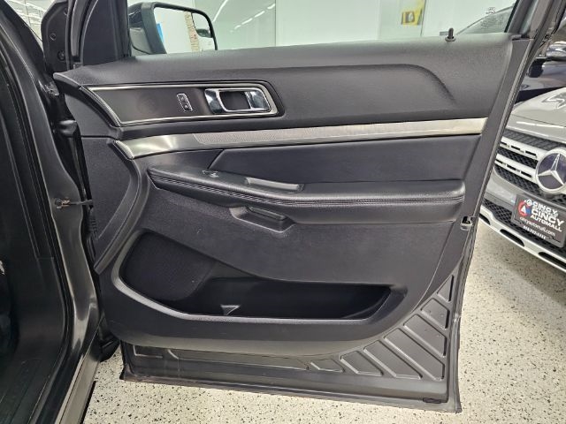 Ford Explorer XLT FWD 2018