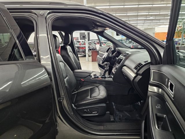 Ford Explorer XLT FWD 2018