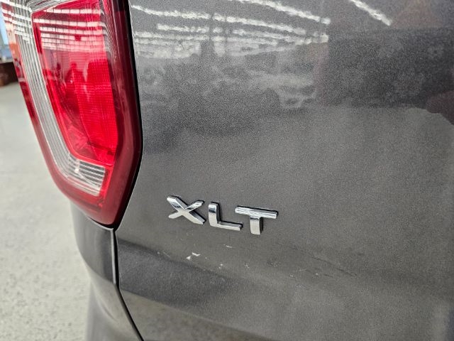 Ford Explorer XLT FWD 2018