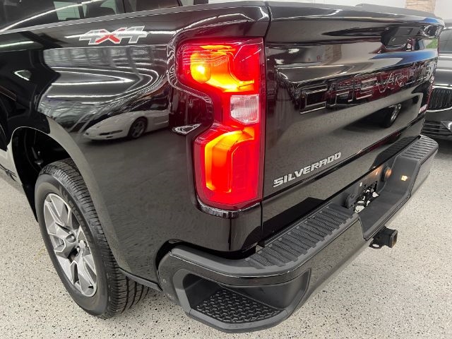 Chevrolet Silverado 1500 4WD Double Cab 147" RST 2021