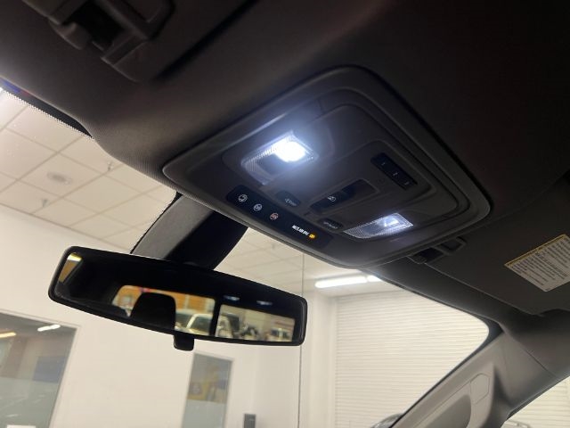 Chevrolet Silverado 1500 4WD Double Cab 147" RST 2021