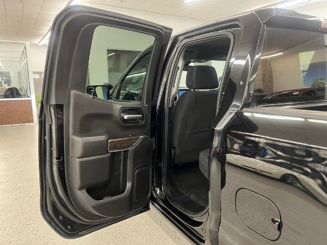 Chevrolet Silverado 1500 4WD Double Cab 147" RST 2021