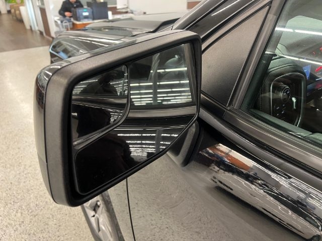 Chevrolet Silverado 1500 4WD Double Cab 147" RST 2021