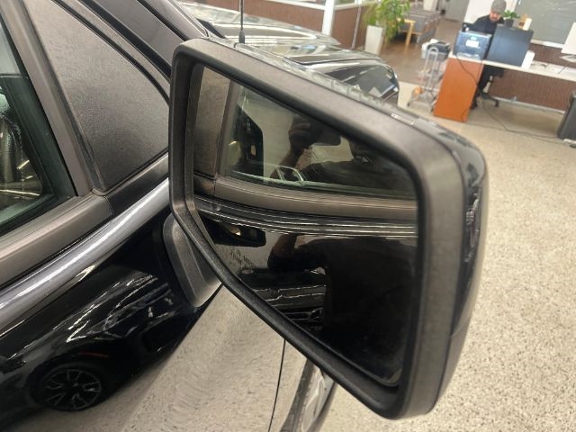 Chevrolet Silverado 1500 4WD Double Cab 147" RST 2021