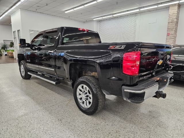 Chevrolet Silverado 2500HD Built After Aug 14 4WD Crew Cab 153.7" LTZ 2015