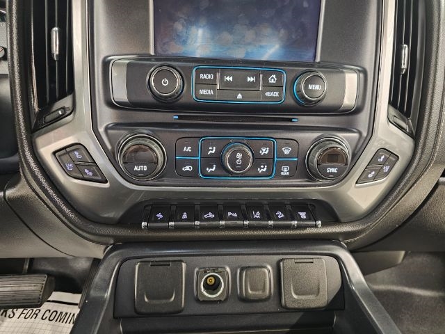 Chevrolet Silverado 2500HD Built After Aug 14 4WD Crew Cab 153.7" LTZ 2015