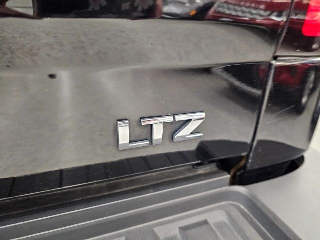 Chevrolet Silverado 2500HD Built After Aug 14 4WD Crew Cab 153.7" LTZ 2015