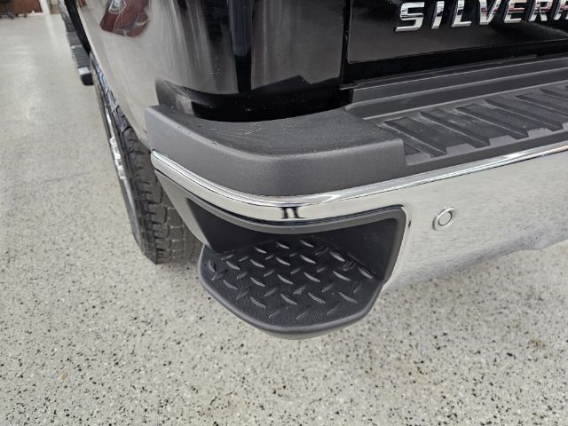 Chevrolet Silverado 2500HD Built After Aug 14 4WD Crew Cab 153.7" LTZ 2015