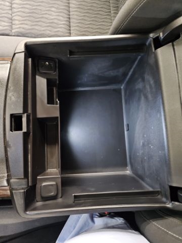 Chevrolet Tahoe 4WD 4dr LS 2018