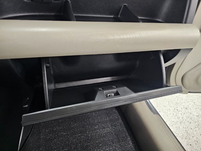 Honda Element 4WD 5dr Auto EX 2010