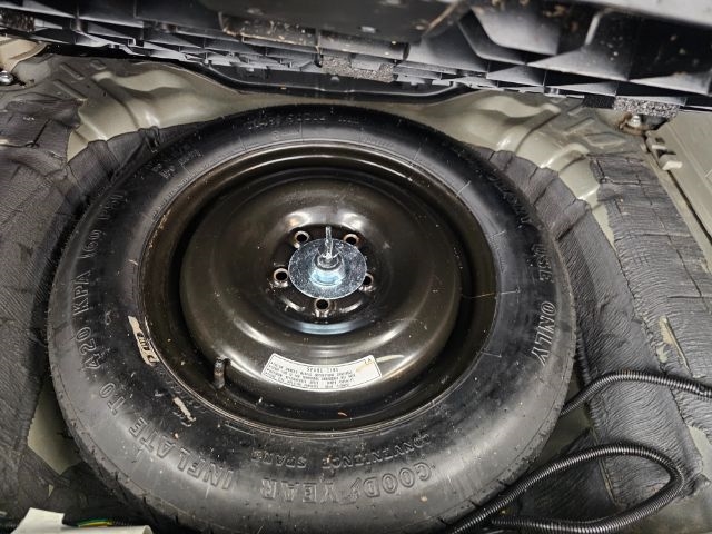 Honda Element 4WD 5dr Auto EX 2010