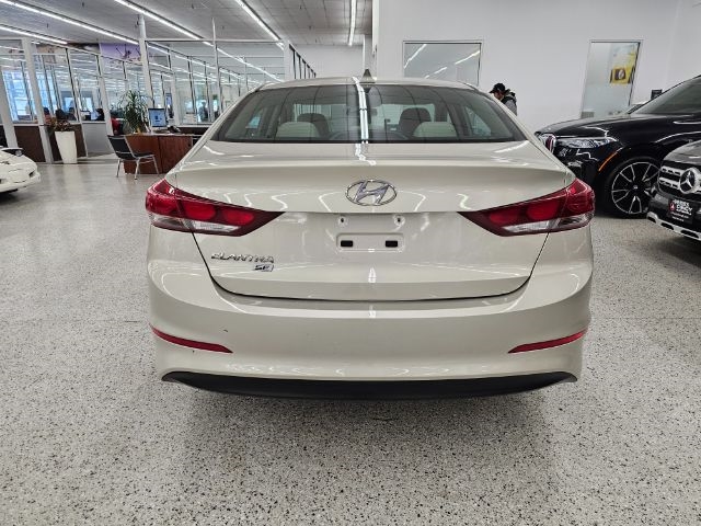 Hyundai Elantra SE 2.0L Auto (Alabama) 2017