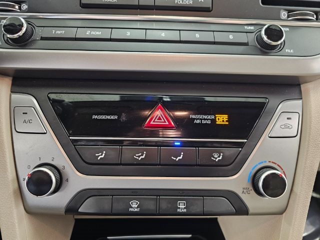 Hyundai Elantra SE 2.0L Auto (Alabama) 2017