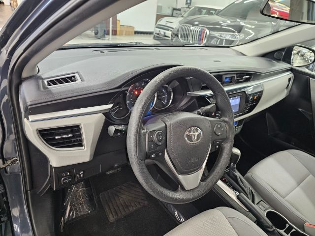 Toyota Corolla 4dr Sdn CVT LE Premium (Natl) 2015