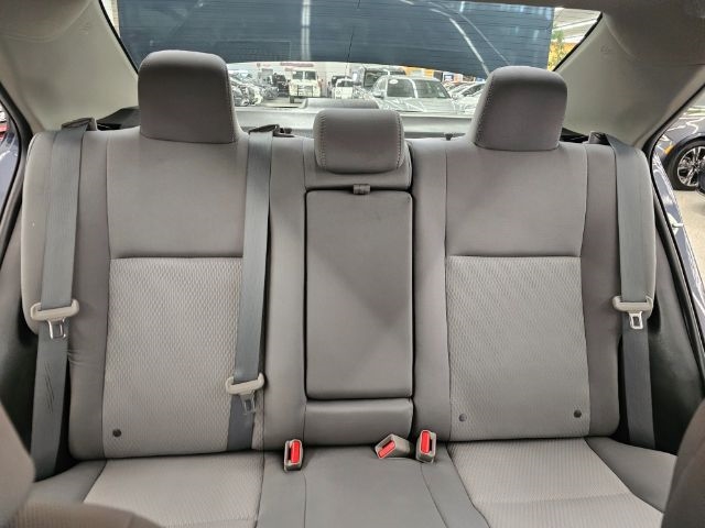 Toyota Corolla 4dr Sdn CVT LE Premium (Natl) 2015