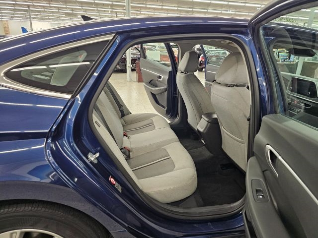 Hyundai Sonata SE 2.5L 2021