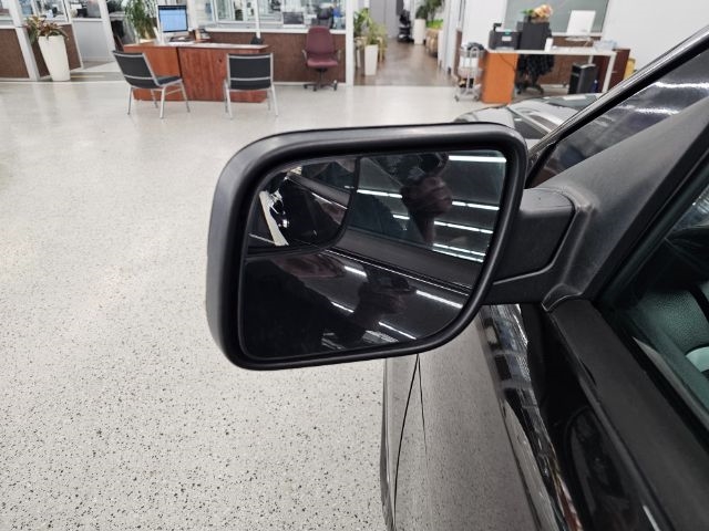 Ford Explorer 4WD 4dr XLT 2013