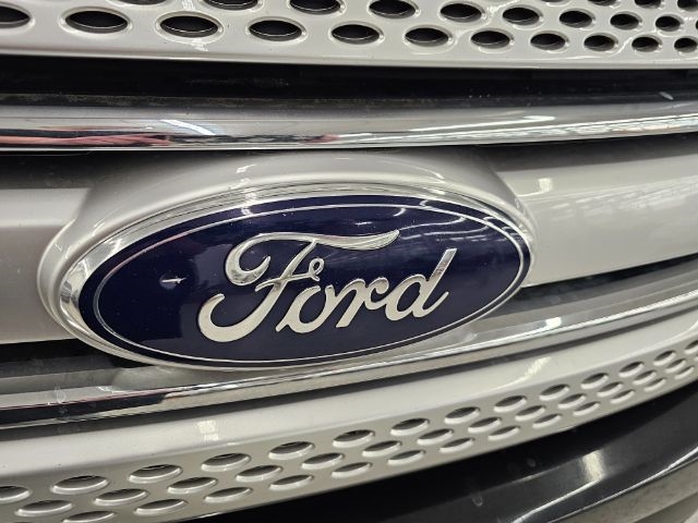 Ford Explorer 4WD 4dr XLT 2013