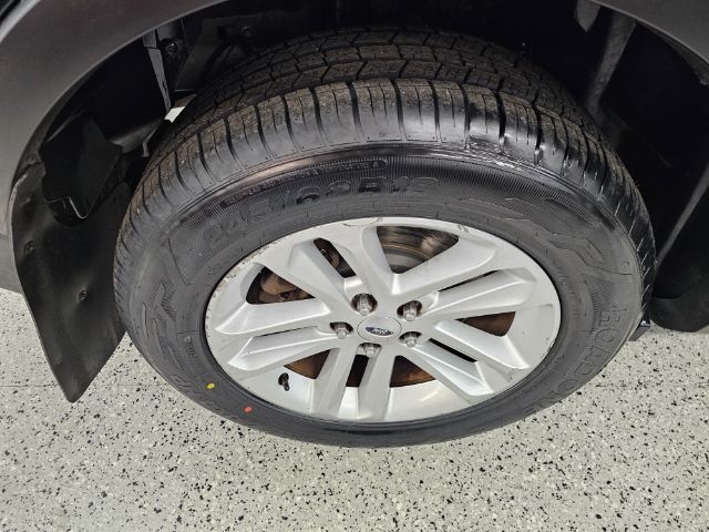 Ford Explorer 4WD 4dr XLT 2013