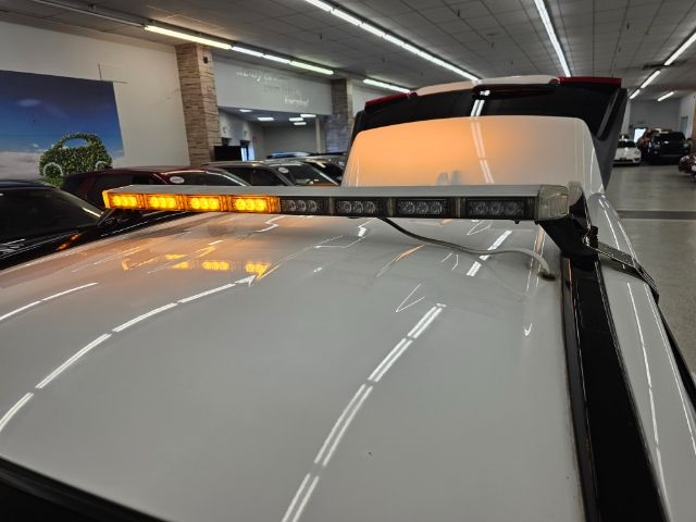 Toyota RAV4 LE AWD (Natl) 2021