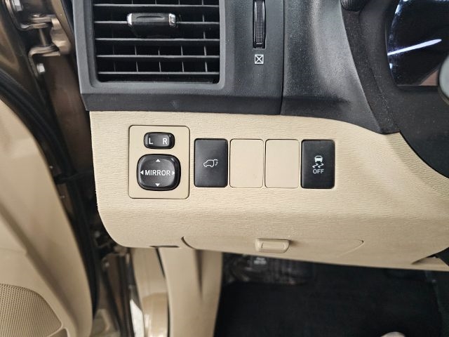 Toyota Venza 4dr Wgn I4 FWD (Natl) 2009