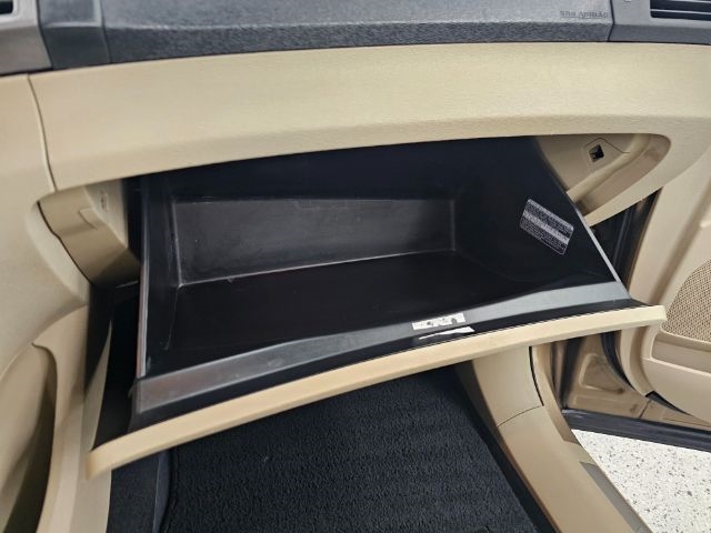 Toyota Venza 4dr Wgn I4 FWD (Natl) 2009