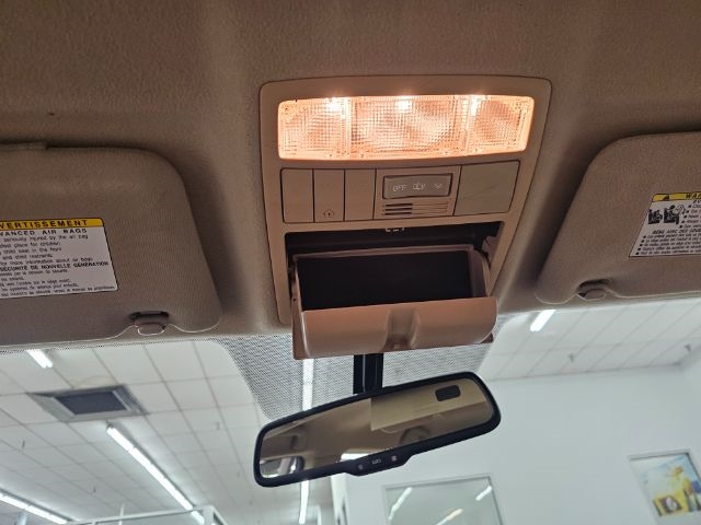 Toyota Venza 4dr Wgn I4 FWD (Natl) 2009