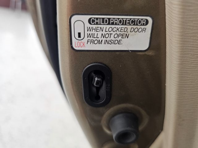 Toyota Venza 4dr Wgn I4 FWD (Natl) 2009