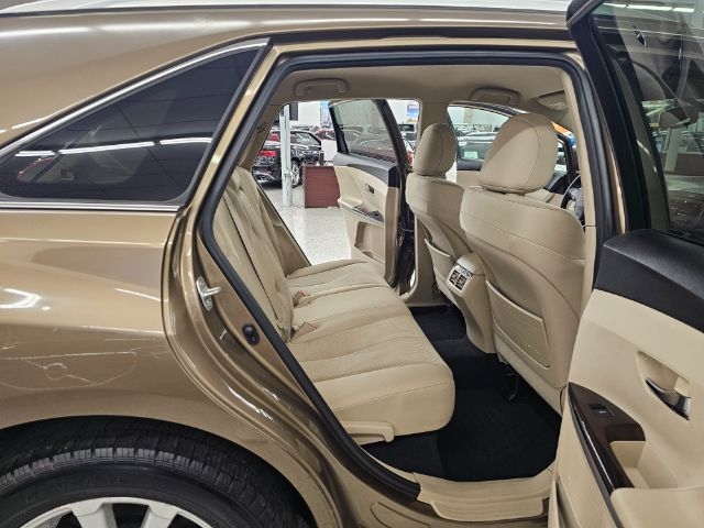 Toyota Venza 4dr Wgn I4 FWD (Natl) 2009