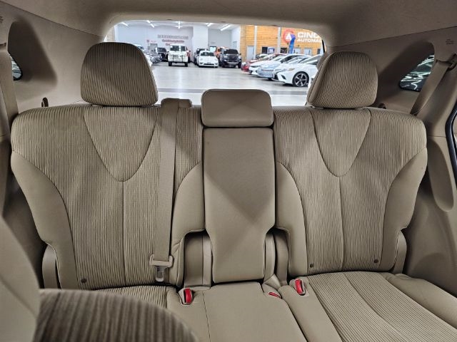 Toyota Venza 4dr Wgn I4 FWD (Natl) 2009