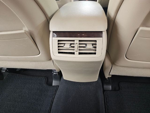 Toyota Venza 4dr Wgn I4 FWD (Natl) 2009