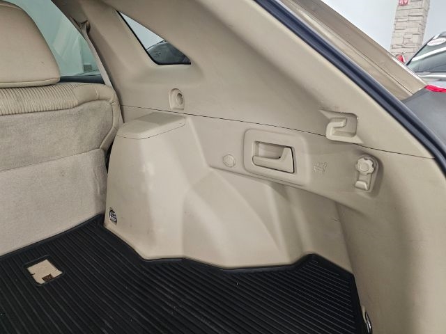 Toyota Venza 4dr Wgn I4 FWD (Natl) 2009