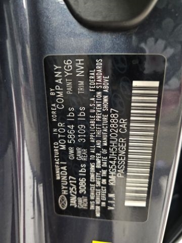 Genesis G90 5.0L Ultimate AWD 2017