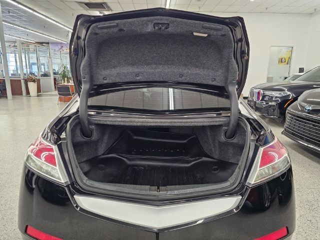 Acura TL 4dr Sdn Auto SH-AWD Tech 2010