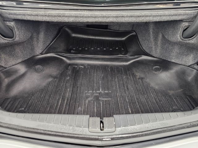 Acura TL 4dr Sdn Auto SH-AWD Tech 2010