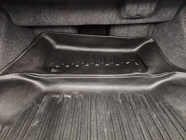 Acura TL 4dr Sdn Auto SH-AWD Tech 2010