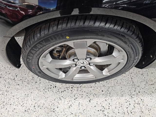 Acura TL 4dr Sdn Auto SH-AWD Tech 2010